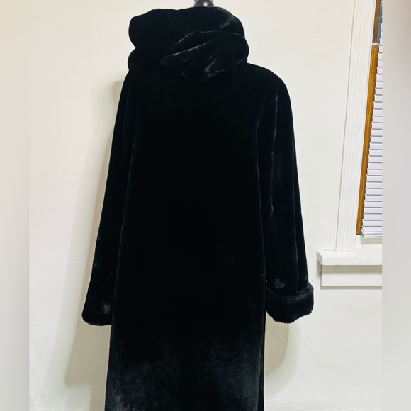 Nuage Full Length Black Faux Sheared Hooded Coat Medium - Picture 10 of 13